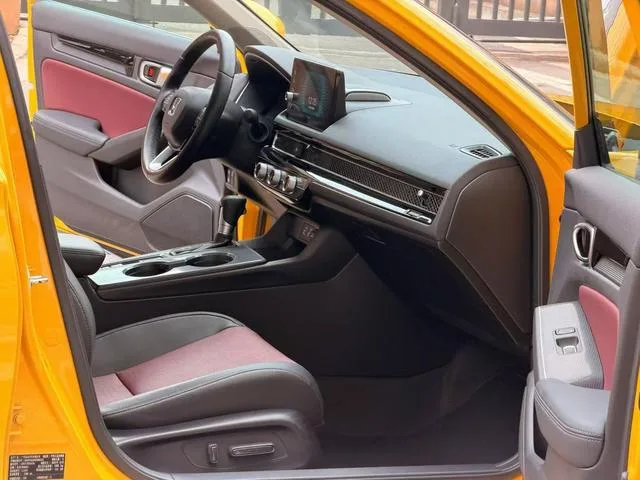 Honda Integra 2022 240TURBO CVT Premium Edition exterior photo 4