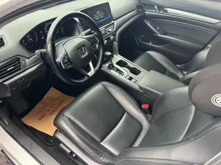 Honda Accord 2022 260TURBO Luxury Edition exterior photo 8