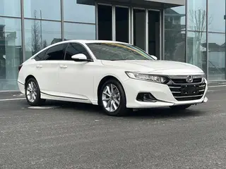 Honda Accord 2022 260TURBO Luxury Edition interior photo 12