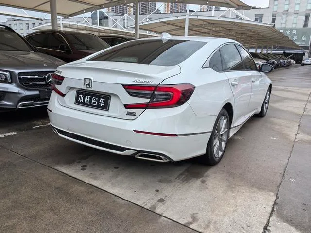 Honda Accord 2022 260TURBO Luxury Edition interior photo 17 Honda Accord 2022 260TURBO Luxury Edition interior photo 17