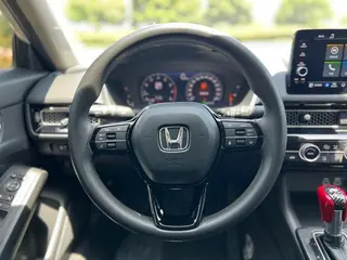 Honda Integra 2022 240TURBO CVT Versión de tecnología interior foto 18