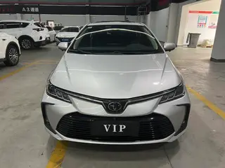 Toyota Corolla 2021 1.2T S-CVT Version d'élite extérieur photo 2 Toyota Corolla 2021 1.2T S-CVT Version d'élite extérieur photo 2
