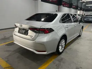 Toyota Corolla 2021 1.2T S-CVT Version d'élite extérieur photo 4 Toyota Corolla 2021 1.2T S-CVT Version d'élite extérieur photo 4