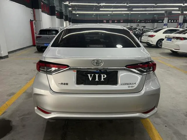 Toyota Corolla 2021 1.2T S-CVT Version d'élite extérieur photo 5 Toyota Corolla 2021 1.2T S-CVT Version d'élite extérieur photo 5