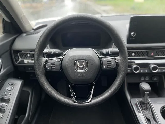 Honda Civic 2022 240TURBO CVT Dynamic Edition interior photo 16 Honda Civic 2022 240TURBO CVT Dynamic Edition interior photo 16