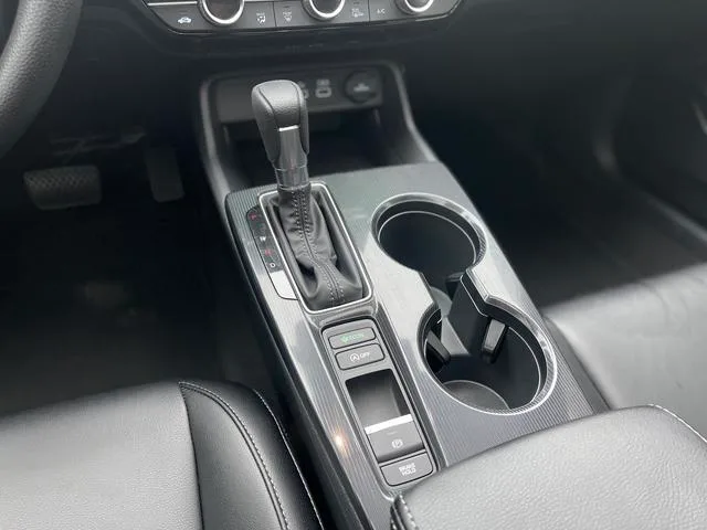 Honda Civic 2022 240TURBO CVT Dynamic Edition interior photo 18 Honda Civic 2022 240TURBO CVT Dynamic Edition interior photo 18