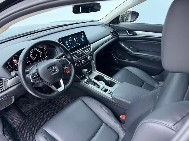 Honda Accord 2022 260TURBO Version de luxe extérieur photo 6 Honda Accord 2022 260TURBO Version de luxe extérieur photo 6
