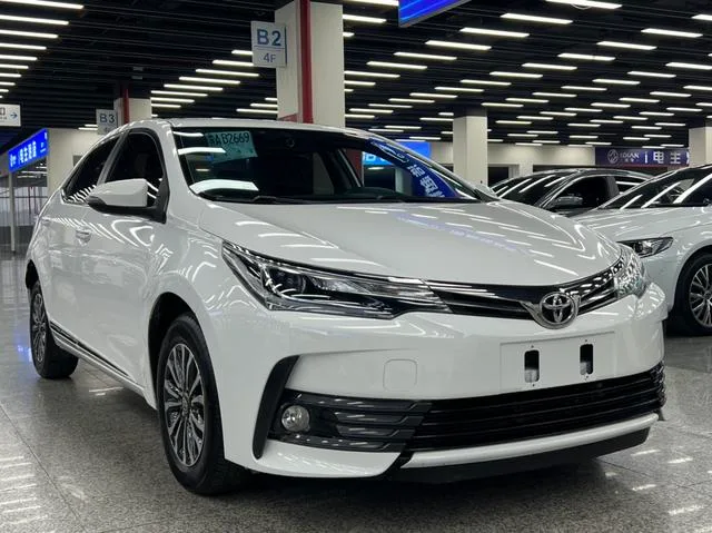 Toyota Corolla 2018 1.2T S-CVT GL-i Zhihui Edition China V exterior photo 4 Toyota Corolla 2018 1.2T S-CVT GL-i Zhihui Edition China V exterior photo 4