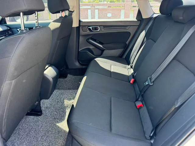 Honda Civic 2023 240TURBO CVT strength version interior photo 12 Honda Civic 2023 240TURBO CVT strength version interior photo 12