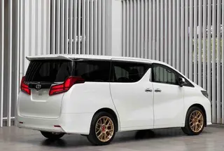 Toyota Alphard 2015 3.5L Premium Edition exterior photo 4 Toyota Alphard 2015 3.5L Premium Edition exterior photo 4