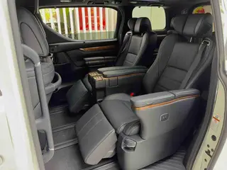 Toyota Alphard 2015 3.5L Premium Edition interior photo 12 Toyota Alphard 2015 3.5L Premium Edition interior photo 12