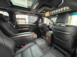 Toyota Alphard 2015 3.5L Premium Edition interior photo 15 Toyota Alphard 2015 3.5L Premium Edition interior photo 15