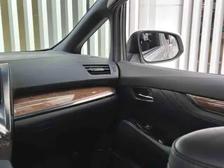 Toyota Alphard 2015 3.5L Premium Edition interior photo 18 Toyota Alphard 2015 3.5L Premium Edition interior photo 18