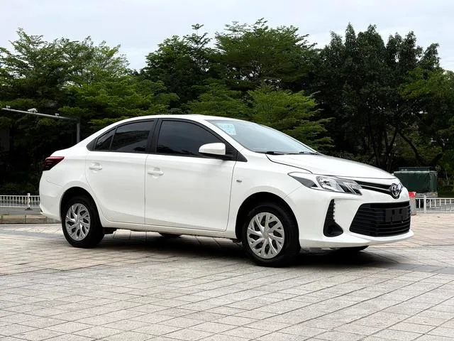 Toyota Vios 2022 1.5L CVT Création CARE Version extérieur photo 3 Toyota Vios 2022 1.5L CVT Création CARE Version extérieur photo 3