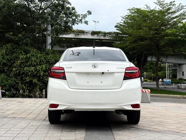 Toyota Vios 2022 1.5L CVT Création CARE Version intérieur photo 8 Toyota Vios 2022 1.5L CVT Création CARE Version intérieur photo 8