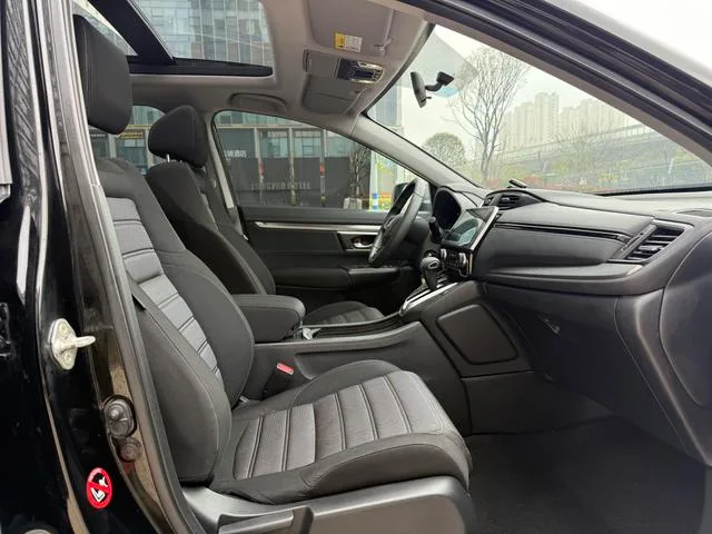 Honda Breeze 2020 240TURBO CVT Two-wheel drive elite version interior photo 9 Honda Breeze 2020 240TURBO CVT Two-wheel drive elite version interior photo 9