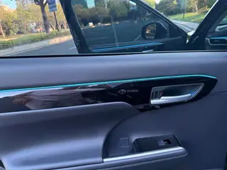 Toyota Highlander 2022 380T Edición de lujo con tracción en las cuatro ruedas 7 Asiento interior foto 14