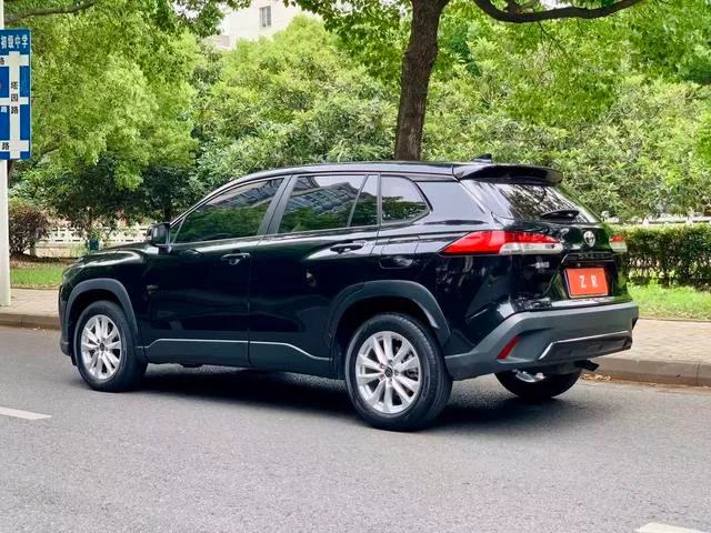 Toyota Corolla Cross 2022 2.0L Pioneer Edition exterior photo 4 Toyota Corolla Cross 2022 2.0L Pioneer Edition exterior photo 4