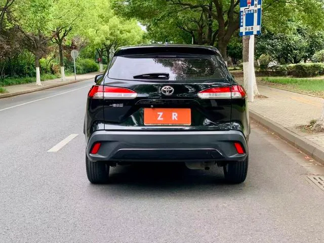 Toyota Corolla Cross 2022 2.0L Pioneer Edition exterior photo 5 Toyota Corolla Cross 2022 2.0L Pioneer Edition exterior photo 5