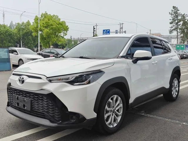 Toyota Frontlander 2023 2.0L CVT Elite Edition exterior photo 1 Toyota Frontlander 2023 2.0L CVT Elite Edition exterior photo 1