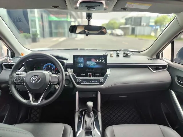 Toyota Frontlander 2023 2.0L CVT Elite Edition interior photo 13 Toyota Frontlander 2023 2.0L CVT Elite Edition interior photo 13