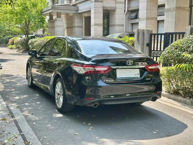Toyota Camry 2019 2.5G Luxury Edition Country VI exterior photo 4 Toyota Camry 2019 2.5G Luxury Edition Country VI exterior photo 4