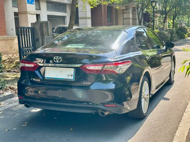 Toyota Camry 2019 2.5G Luxury Edition Country VI exterior photo 5 Toyota Camry 2019 2.5G Luxury Edition Country VI exterior photo 5