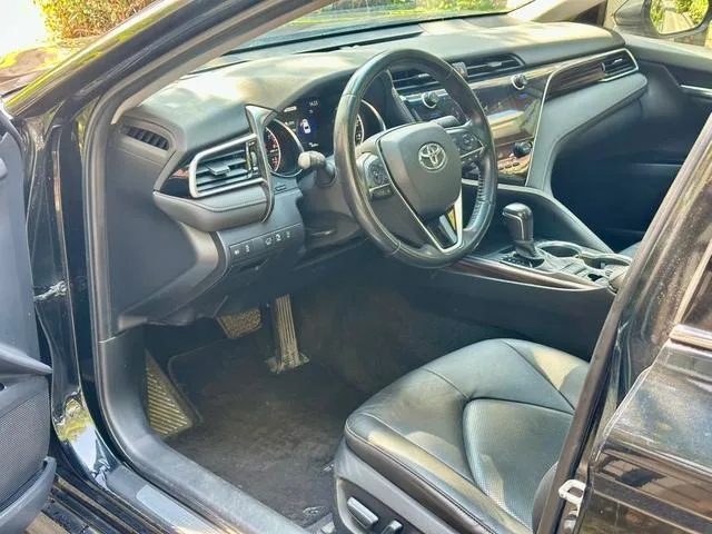 Toyota Camry 2019 2.5G Luxury Edition Country VI exterior photo 6 Toyota Camry 2019 2.5G Luxury Edition Country VI exterior photo 6
