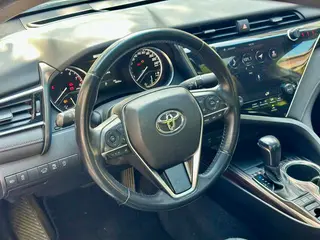 Toyota Camry 2019 2.5G Luxury Edition Country VI interior photo 8 Toyota Camry 2019 2.5G Luxury Edition Country VI interior photo 8
