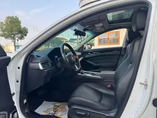 Honda Accord 2022 260TURBO Luxury Edition interior photo 10 Honda Accord 2022 260TURBO Luxury Edition interior photo 10