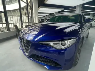 Alfa Romeo Giulia 2020 2.0T 280HP Luxury Edition exterior photo 1 Alfa Romeo Giulia 2020 2.0T 280HP Luxury Edition exterior photo 1