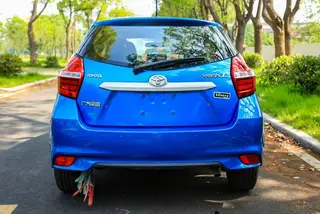 Toyota Yaris L 2019 1.5E CVT Version de charme État VI extérieur photo 2 Toyota Yaris L 2019 1.5E CVT Version de charme État VI extérieur photo 2