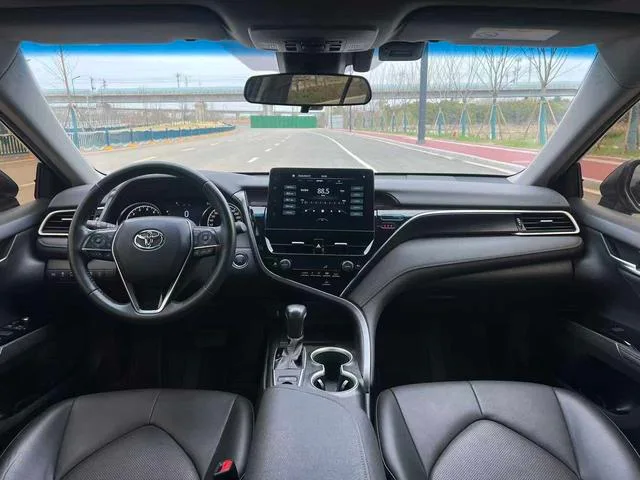 Toyota Camry 2023 2.0G Luxury Edition interior photo 11 Toyota Camry 2023 2.0G Luxury Edition interior photo 11