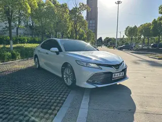 Toyota Camry 2019 Restyling 2.5G Luxury Edition exterior photo 3 Toyota Camry 2019 Restyling 2.5G Luxury Edition exterior photo 3