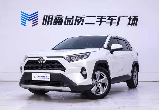 Toyota RAV4 2021 2.0L CVT Two-drive fashion Plus version exterior photo 1 Toyota RAV4 2021 2.0L CVT Two-drive fashion Plus version exterior photo 1