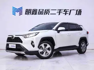 Toyota RAV4 2021 2.0L CVT Two-drive fashion Plus version exterior photo 3 Toyota RAV4 2021 2.0L CVT Two-drive fashion Plus version exterior photo 3