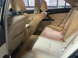 Toyota Reiz 2012 2.5V Brilliancy Elite Dazzling Edition interior photo 9 Toyota Reiz 2012 2.5V Brilliancy Elite Dazzling Edition interior photo 9