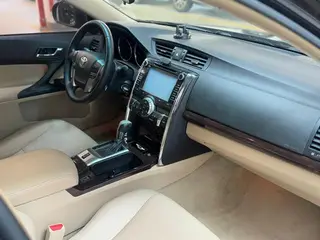 Toyota Reiz 2012 2.5V Brilliancy Elite Dazzling Edition interior photo 10 Toyota Reiz 2012 2.5V Brilliancy Elite Dazzling Edition interior photo 10