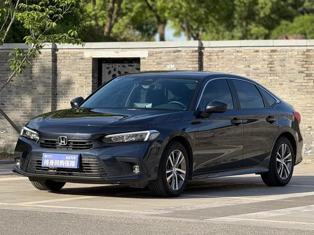 Honda Civic 2023 240TURBO CVT Versión fuerte exterior foto 1 Honda Civic 2023 240TURBO CVT Versión fuerte exterior foto 1