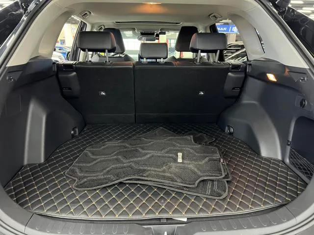 Toyota RAV4 2021 2.0L CVT Two-drive fashion Plus version interior photo 13 Toyota RAV4 2021 2.0L CVT Two-drive fashion Plus version interior photo 13