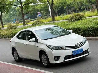 Toyota Corolla 2014 1.6L CVT GL exterior foto 3 Toyota Corolla 2014 1.6L CVT GL exterior foto 3