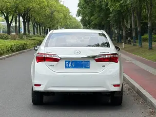 Toyota Corolla 2014 1.6L CVT GL exterior foto 4 Toyota Corolla 2014 1.6L CVT GL exterior foto 4