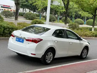 Toyota Corolla 2014 1.6L CVT GL exterior foto 5 Toyota Corolla 2014 1.6L CVT GL exterior foto 5