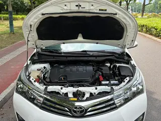 Toyota Corolla 2014 1.6L CVT GL interior foto 14 Toyota Corolla 2014 1.6L CVT GL interior foto 14