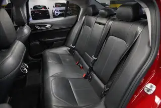 Alfa Romeo Giulia 2017 2.0T 200HP Version de luxe extérieur photo 8