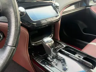 Toyota Crown 2017 2.0T Sports version interior photo 14 Toyota Crown 2017 2.0T Sports version interior photo 14