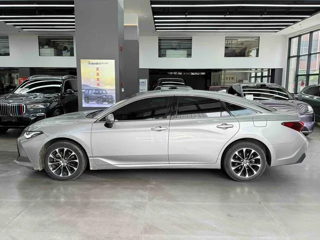 Toyota Avalon 2022 2.0L Version entreprenante extérieur photo 4