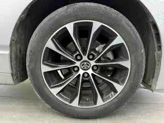 Toyota Avalon 2022 2.0L Version entreprenante extérieur photo 5