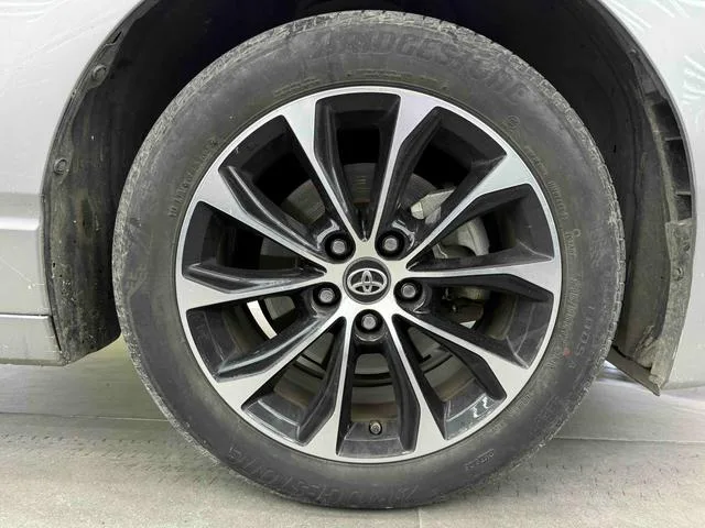 Toyota Avalon 2022 2.0L Version entreprenante extérieur photo 5
