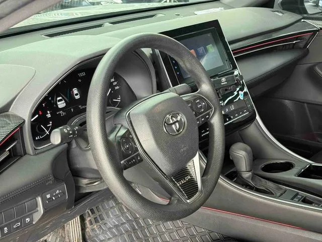 Toyota Avalon 2022 2.0L Version entreprenante intérieur photo 9